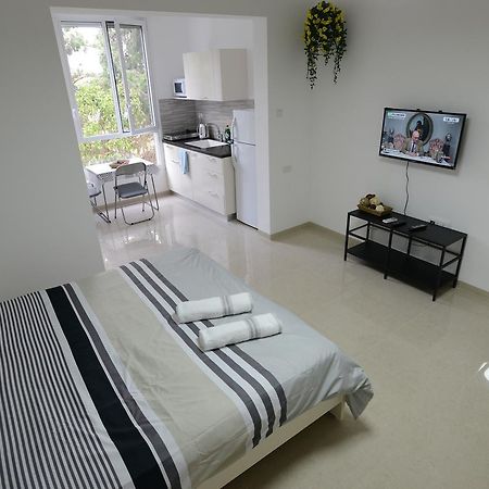 Olga Beach Apartment 28 Hajfa Zewnętrze zdjęcie
